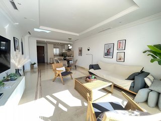 Piso en venta en Nueva Andalucía centro en Marbella