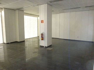 Local comercial en alquiler en La Malva-rosa en Valencia