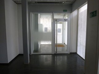 Local comercial en alquiler en La Malva-rosa en Valencia