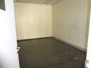 Local comercial en alquiler en La Malva-rosa en Valencia