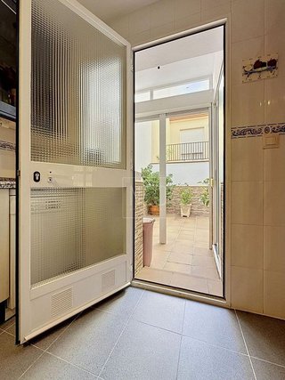 Casa adosada en venta en Zubia (La)