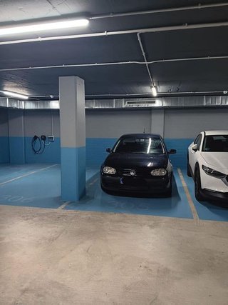 Garaje en alquiler en Juan Flórez - San Pablo en Coruña (A)