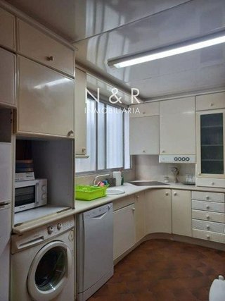 Piso en alquiler en Ensanche - Sar en Santiago de Compostela