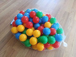 PISCINA BEBÉ RUGUIES + 100 BOLAS