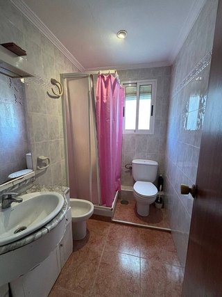 Piso en venta en Colonia Requena en Alicante
