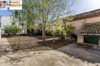 Chalet en venta en Cájar