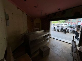 Local comercial en alquiler en La Sagrada Família en Barcelona