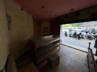Local comercial en alquiler en La Sagrada Família en Barcelona