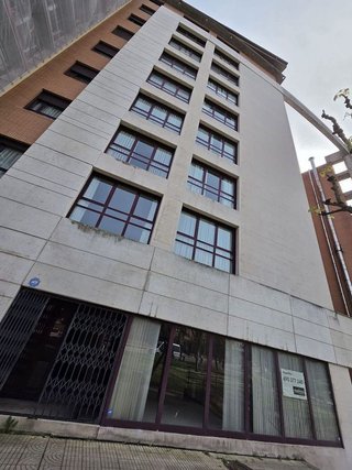 Local comercial en venta en Auditorio - Parque Invierno en Oviedo