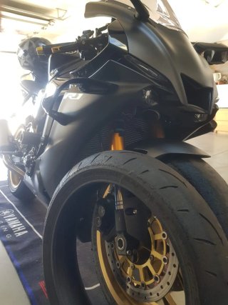 Yamaha R1 2022 - 5.000 km