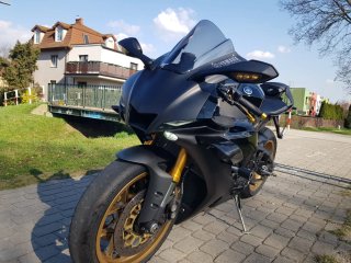 Yamaha R1 2022 - 5.000 km