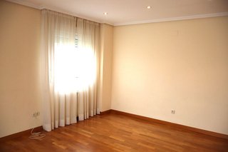 Piso en alquiler en Las Tablas en Madrid