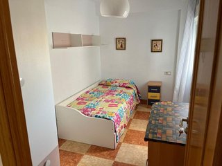 Piso en alquiler en Ciudad Jardín - Tagarete - El Zapillo en Almería