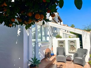 Casa adosada en venta en Nueva Andalucía centro en Marbella