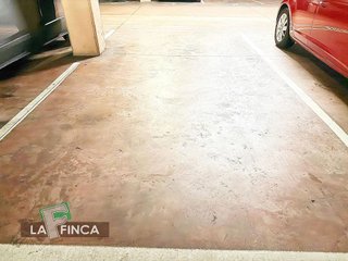 Garaje en venta en Milán - Pumarín - Teatinos en Oviedo