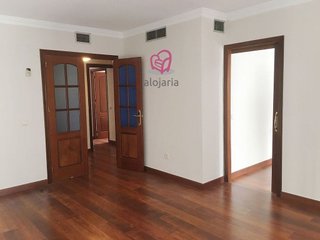 Piso en alquiler en Arenal en Sevilla