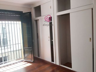 Piso en alquiler en Arenal en Sevilla