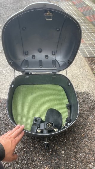 Top Case para Moto universal estava numa gilera