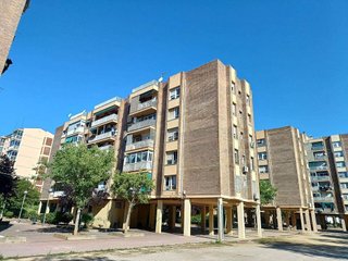 Piso en venta en Torrent Ballester en Viladecans