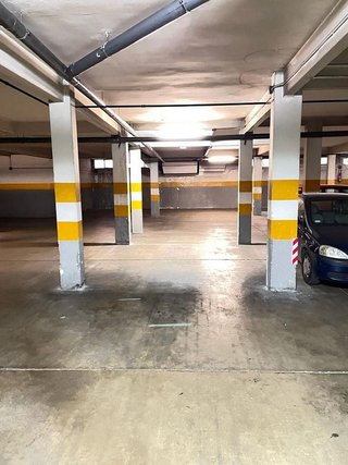 Garaje en alquiler en Centro en Cuenca