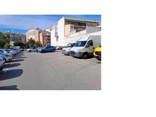 Terreno en venta en La Plana en Esplugues de Llobregat