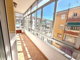 Dúplex en alquiler en Virgen del Remedio en Alicante