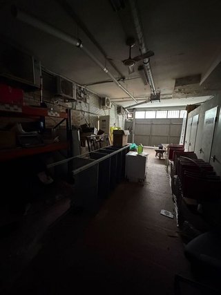 Local comercial en alquiler en Peñagrande en Madrid