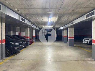 Garaje en venta en Sant Joan Despí