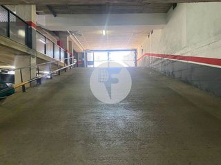 Garaje en venta en Sant Joan Despí