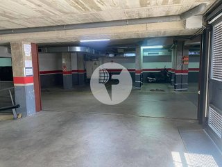 Garaje en venta en Sant Joan Despí