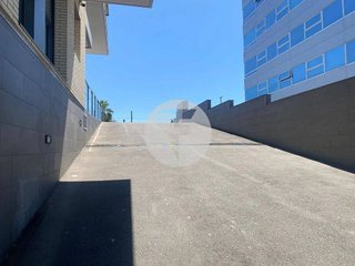 Garaje en venta en Sant Joan Despí