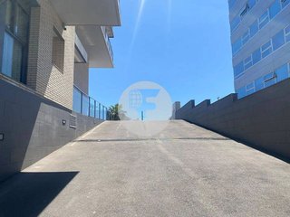 Garaje en venta en Sant Joan Despí