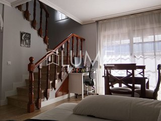 Casa pareada en venta en Palacio de Congresos - Urbadiez - Entrepuentes en Sevilla