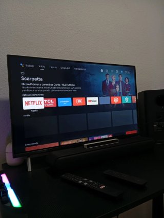 Smart TV TCL 32 Negro y Plata