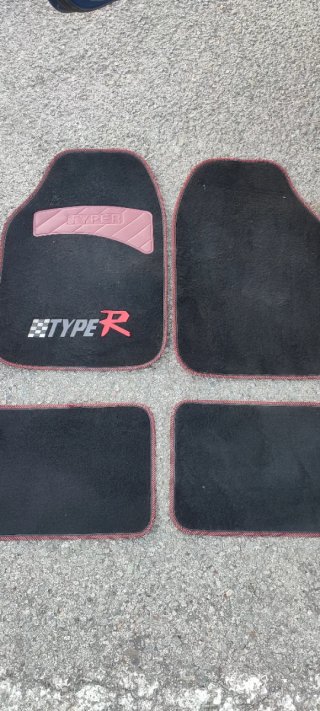 Alfombrillas Type R