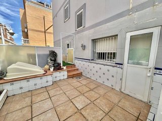Casa adosada en venta en Oliva Playa en Oliva