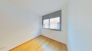 Piso en venta en Creu de Barberà en Sabadell