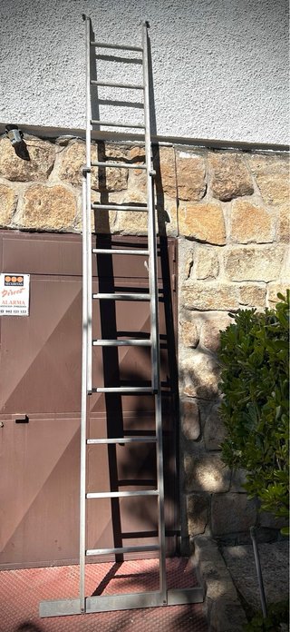 Escalera de aluminio doble tramo 5,2 m Kotas