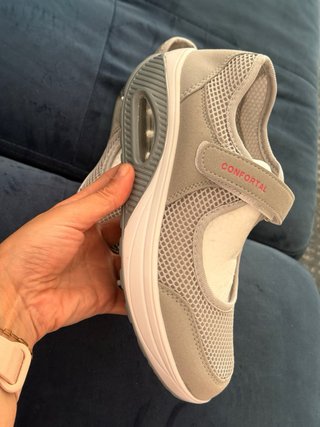 Zapatos grises muy cómodos- VARIAS TALLAS nuevos