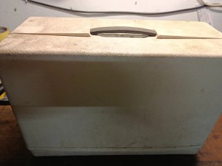 Máquina de coser antigua