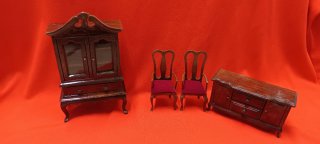 Mobili in miniatura per case delle bambole