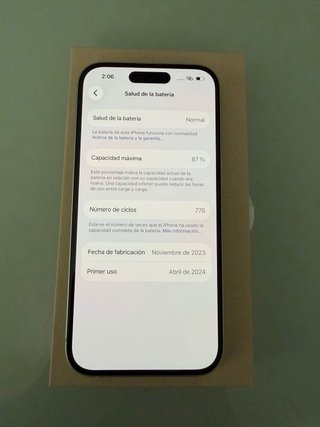 iPhone 15 256 GB