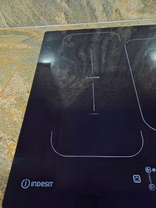 Placa Inducción Indesit Dual Zone