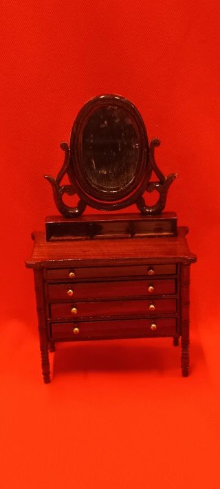 Muebles miniatura casa de muñecas