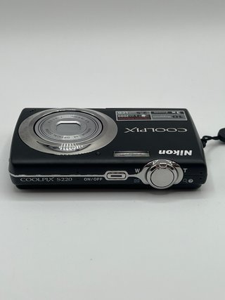 Nikon Coolpix S230 Fotocamera Digitale