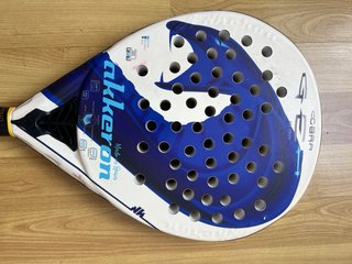 Pala pádel Akkeron (opción compra sin la funda)