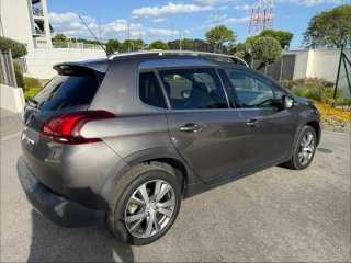 Peugeot 2008 Allure Pure Tech 2018.