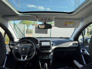 Peugeot 2008 Allure Pure Tech 2018.