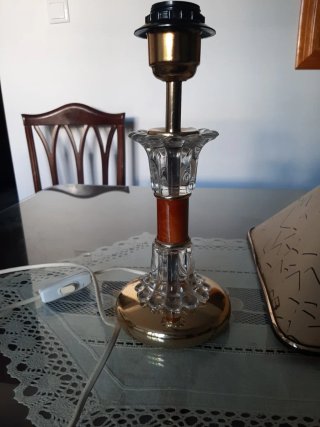 Lámpara de mesita cristal y metal