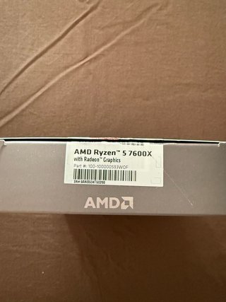 AMD Ryzen 5 7600X. 7 meses uso. Esta en pc todavía